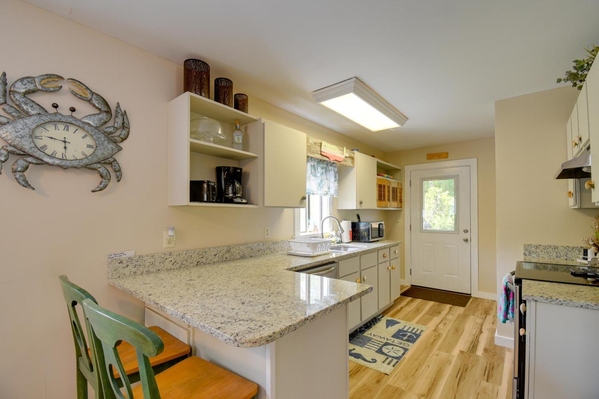 Ocean Isle Apartment With Balcony, 1 Mi To Beach! Ocean Isle Beach Extérieur photo